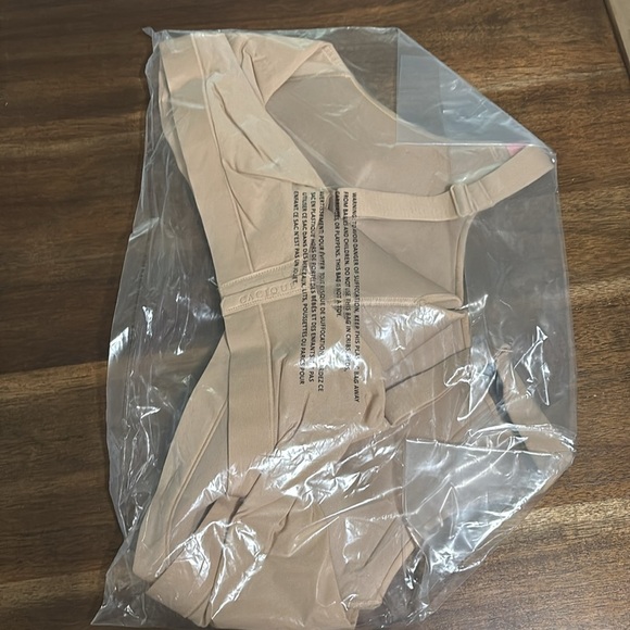 Lane Bryant Comfort Bliss Lightly Lined No-Wire Bra size 52D - Picture 6 of 8